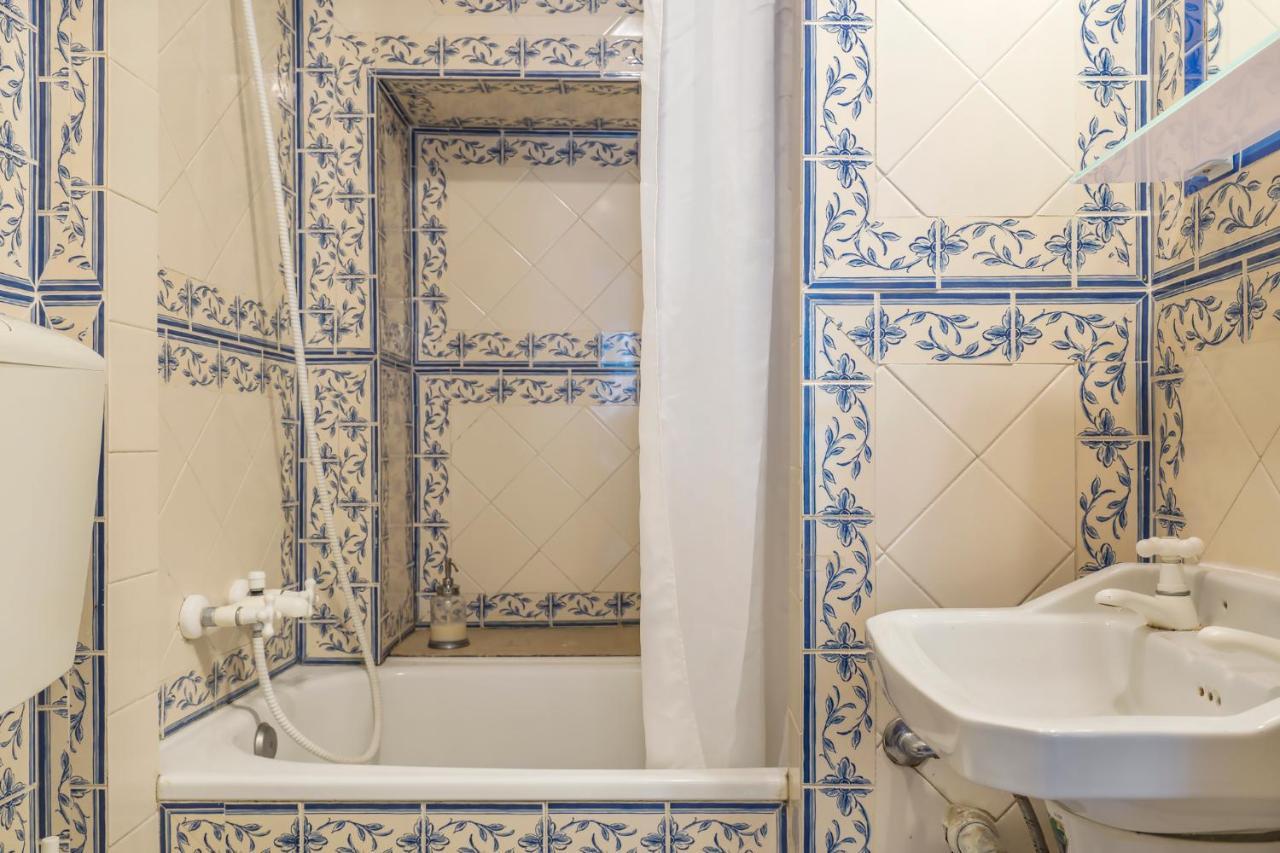 Romantic Apartment + Tejo River View Lisbon Exterior photo